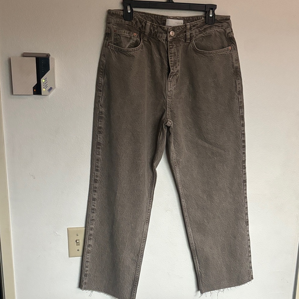 Zara Women's Flare Jeans in Brown